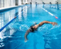 Sesión de natación perfecta: Del calentamiento a la vuelta a la calma p1Rj4nenYhS